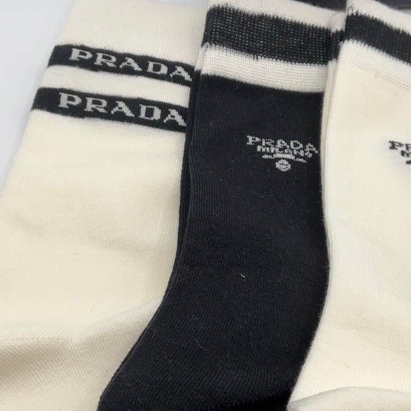 - Prada Black and White Casual Socks Collection - Picture 2 of 4